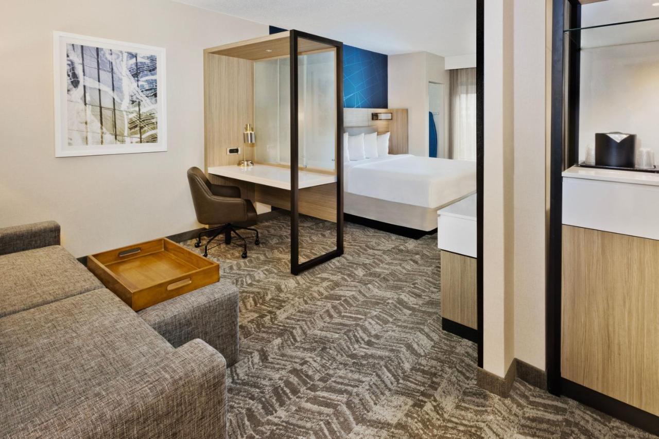 Springhill Suites Birmingham Colonnade Экстерьер фото