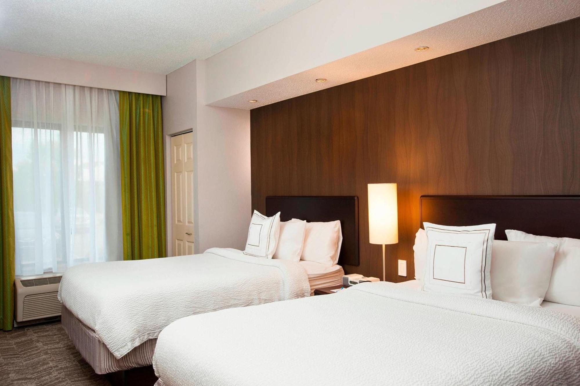 Springhill Suites Birmingham Colonnade Экстерьер фото