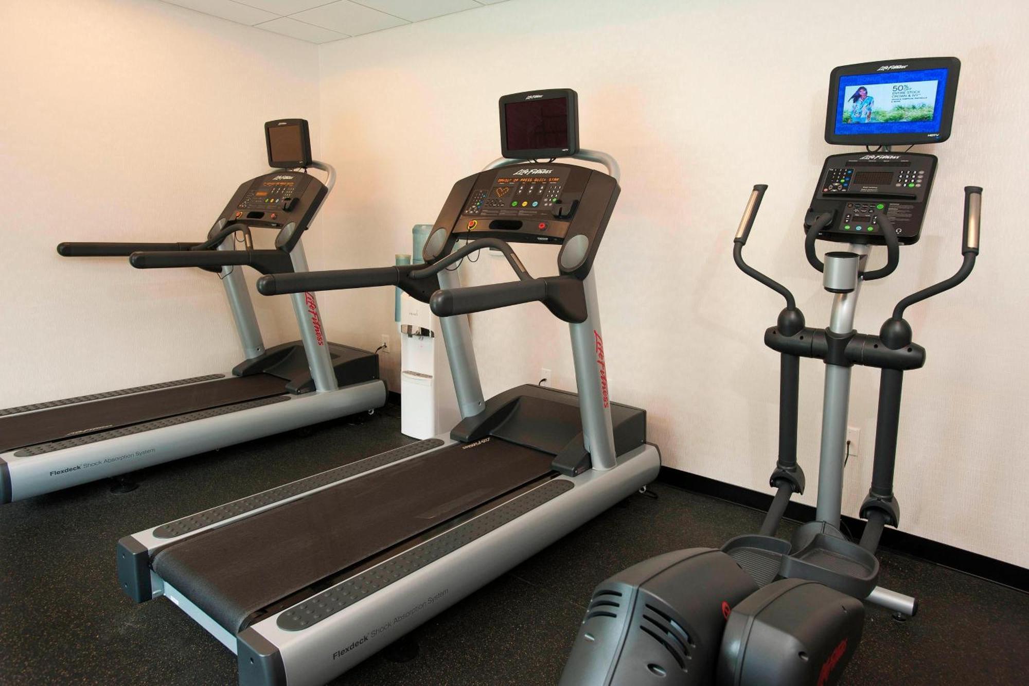 Springhill Suites Birmingham Colonnade Экстерьер фото