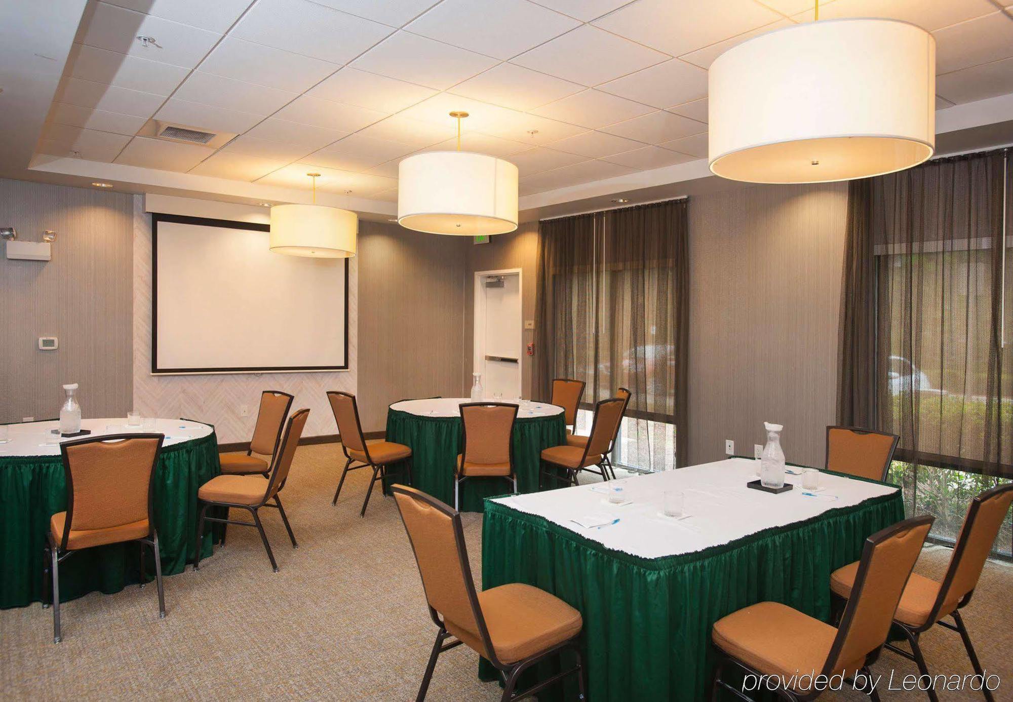 Springhill Suites Birmingham Colonnade Экстерьер фото