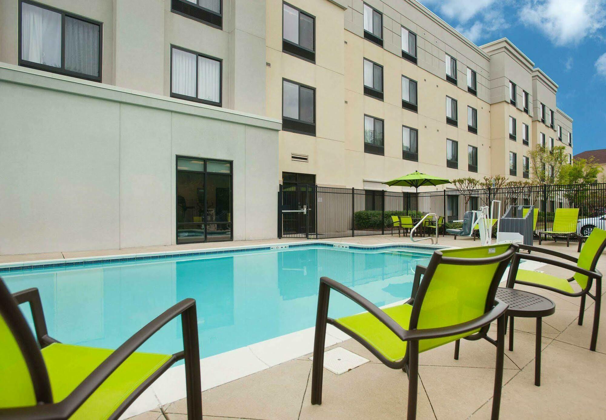 Springhill Suites Birmingham Colonnade Экстерьер фото
